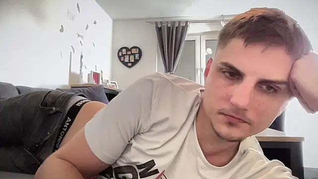 Sweetbooy90 online show from 21, 3, 2026