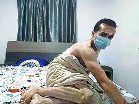 Snapshot of SSerene chatting on 18, 12, 2025 SSerene online show from 18, 12, 2025