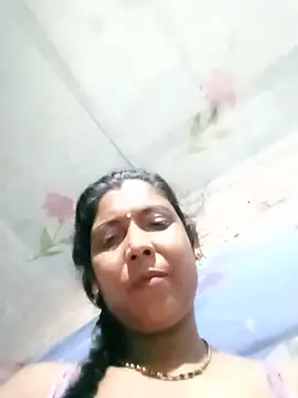 Snapshot of Savita992 chatting on 1, 6, 2026 Savita992 online show from 1, 6, 2026