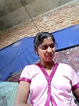 Snapshot of Savita992 chatting on 8, 6, 2026 Savita992 online show from 8, 6, 2026