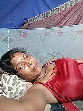 Snapshot of Savita992 chatting on 11, 6, 2026 Savita992 online show from 11, 6, 2026