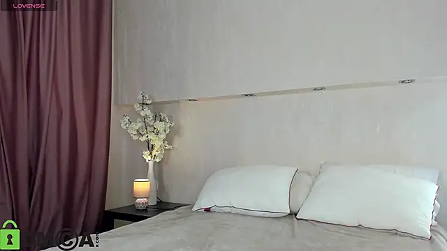 Snapshot of Adelina_Bliss chatting on 29, 5, 2026 Adelina Bliss online show from 29, 5, 2026