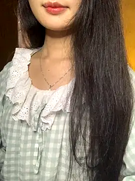 Nhinhi18 online show from 20, 12, 2025