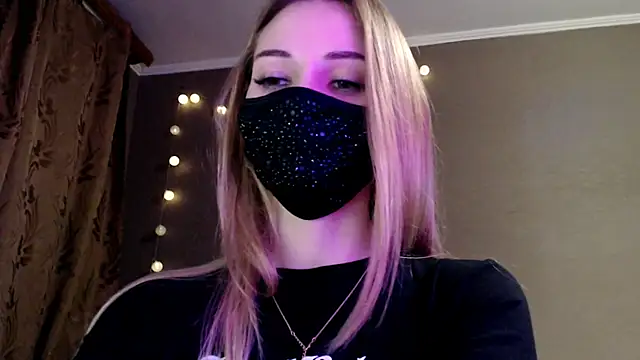 Iris lave online show from 5, 2, 2026