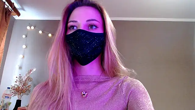 Iris lave online show from 22, 4, 2026