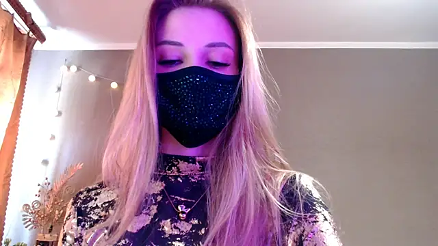 Iris lave online show from 26, 4, 2026