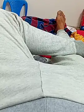 hackyourpussyxh online show from 13, 11, 2025