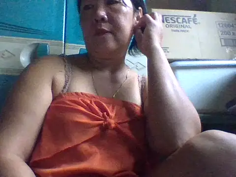 mommasexy29 online show from 20, 10, 2025