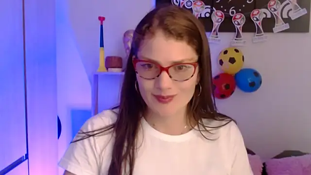 Camila-ventura online show from 27, 6, 2026