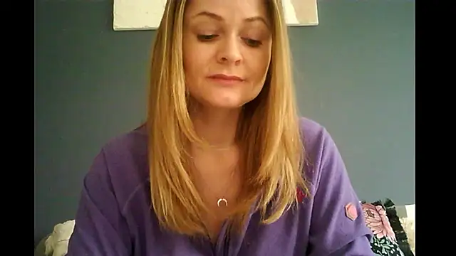 Ginger-bb online show from 7, 4, 2026