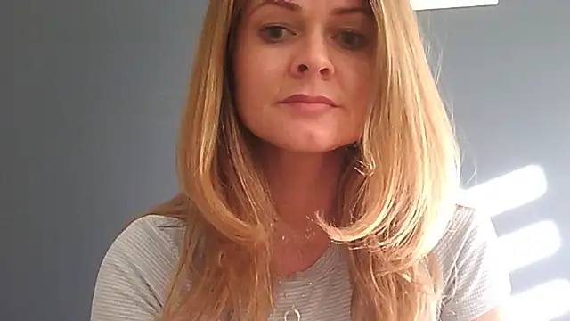 Snapshot of Ginger-bb chatting on 30, 6, 2026 Ginger-bb online show from 30, 6, 2026