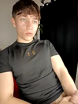 Snapshot of Logan_sixxer chatting on 5, 10, 2025 Logan sixxer online show from 5, 10, 2025