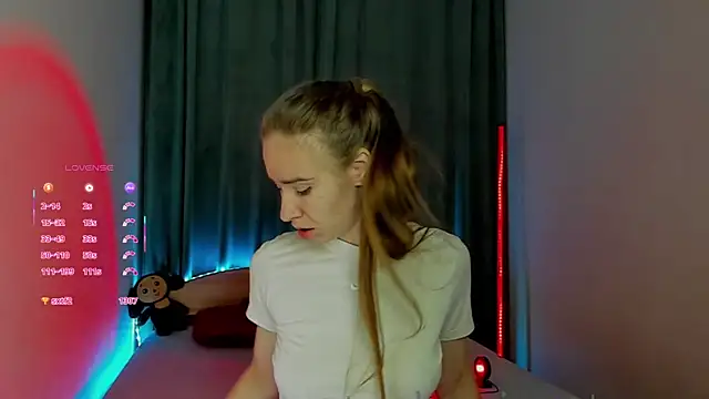 SoulNonNude online show from 23, 7, 2026