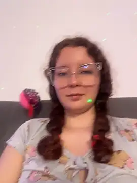 Sharon Black online show from 24, 4, 2026