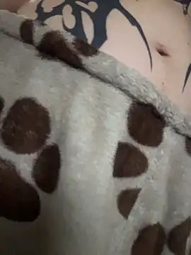 Sharon Black online show from 28, 4, 2026