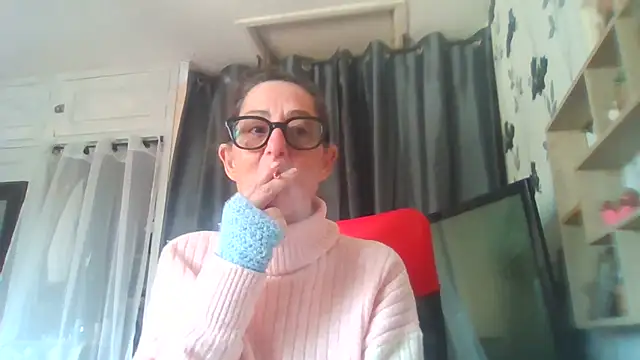 Mistress-Ivy51 online show from 25, 4, 2026