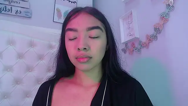 pocahontamoon online show from 23, 9, 2025