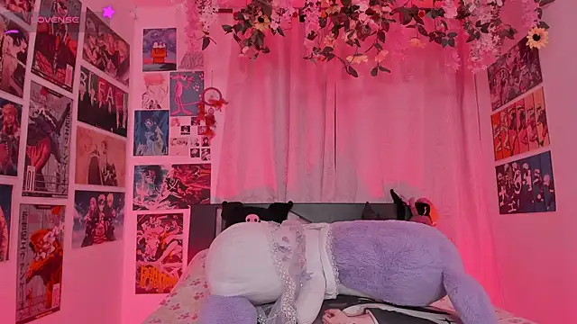 FluffyMelons online show from 3, 4, 2026