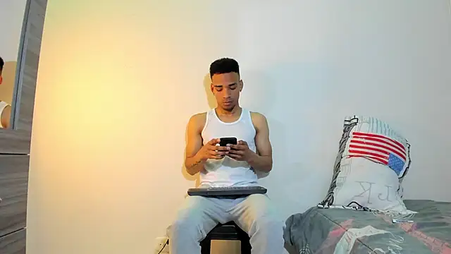 Snapshot of kenan_2601 chatting on 15, 11, 2025 kenan 2601 online show from 15, 11, 2025