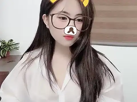 Snapshot of Amelia-babee chatting on 10, 9, 2025 Amelia-babee online show from 10, 9, 2025