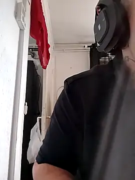 JuicyBigcockxh online show from 15, 5, 2026