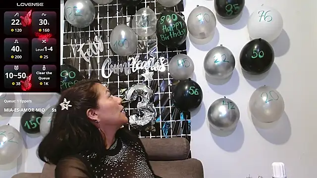 Megan Milf   online show from 6, 3, 2026