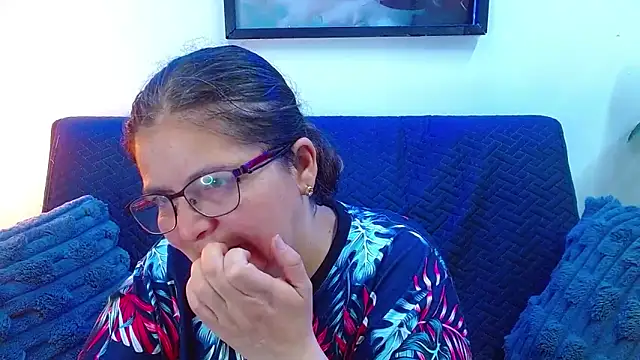 Linda banks  online show from 9, 9, 2025