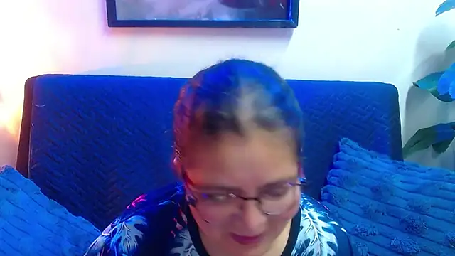 Snapshot of Linda_banks_ chatting on 9, 5, 2026 Linda banks online show from 9, 5, 2026