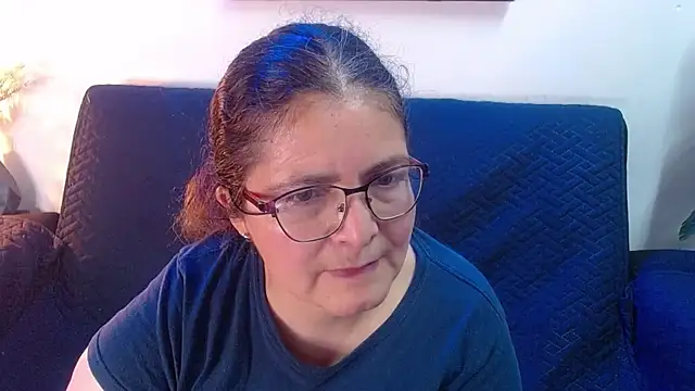 Snapshot of Linda_banks_ chatting on 27, 5, 2026 Linda banks online show from 27, 5, 2026