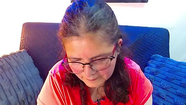 Snapshot of Linda_banks_ chatting on 9, 6, 2026 Linda banks online show from 9, 6, 2026