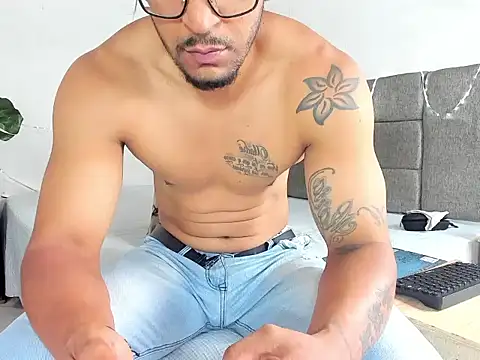 Snapshot of Edy_coltt chatting on 14, 1, 2026 Edy coltt online show from 14, 1, 2026