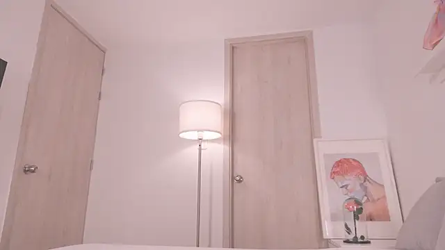 moon angels online show from 25, 2, 2026