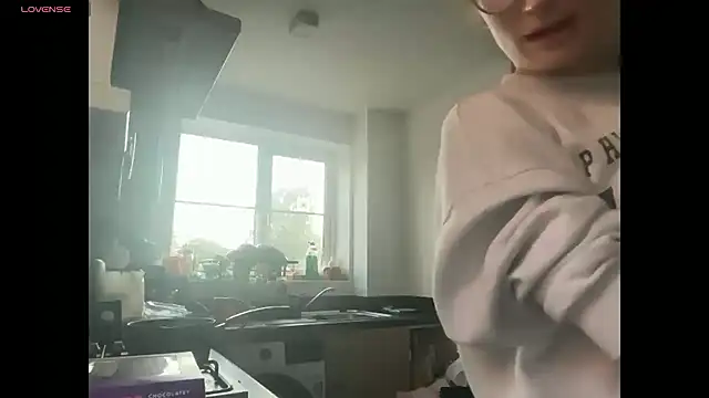 harleyblair online show from 24, 9, 2025