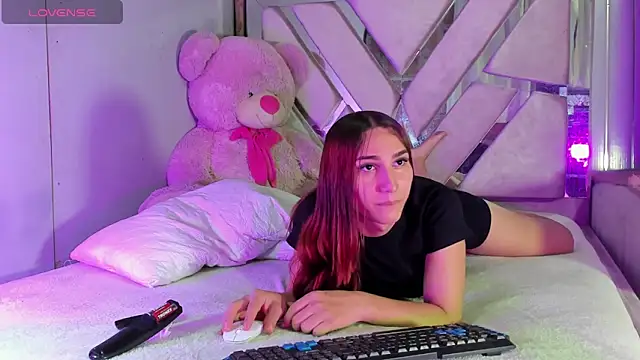 Snapshot of little_daicel chatting on 10, 1, 2026 little daicel online show from 10, 1, 2026