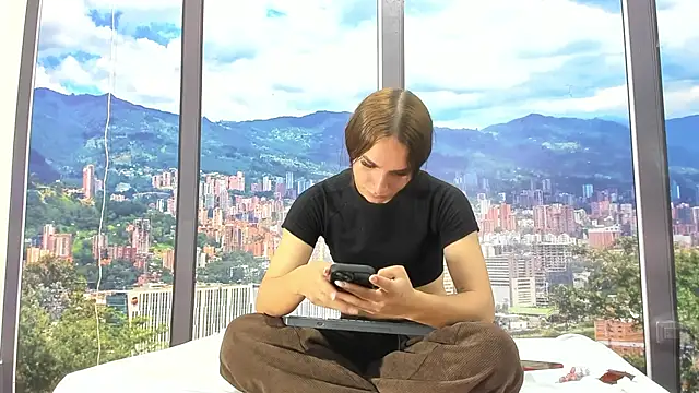 little daicel online show from 16, 7, 2026