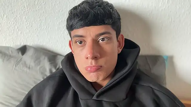 Snapshot of jim_dj chatting on 13, 9, 2025 jim dj online show from 13, 9, 2025