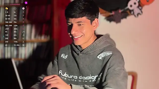 Snapshot of jim_dj chatting on 27, 10, 2025 jim dj online show from 27, 10, 2025