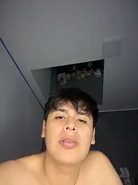 Kailertwink online show from 17, 4, 2026