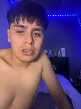 Snapshot of Kailertwink chatting on 30, 4, 2026 Kailertwink online show from 30, 4, 2026
