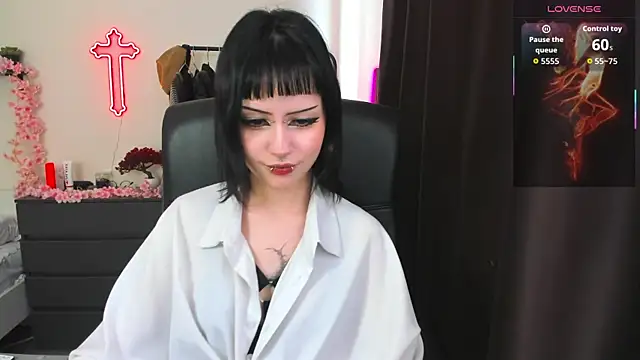 LiyaLuna online show from 27, 4, 2026