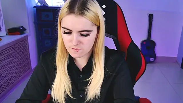 Stef Nicks online show from 18, 9, 2025