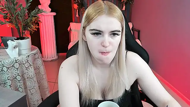 Stef Nicks online show from 8, 2, 2026