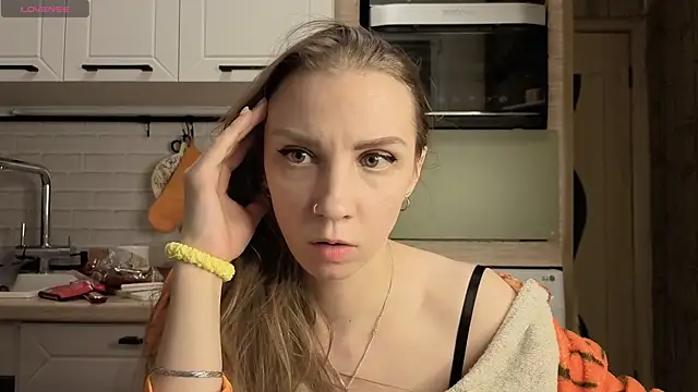 Edena  online show from 5, 1, 2026