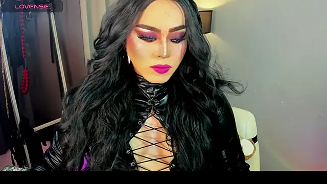 MagnaCumLoader17 online show from 22, 9, 2025