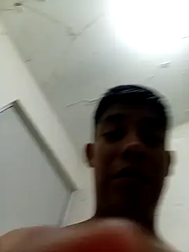 Tupapasiitooo online show from 30, 4, 2026