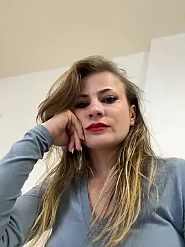 IsabellaEtha online show from 22, 7, 2026