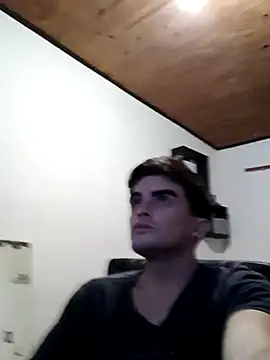 Snapshot of Rodrigo99_9 chatting on 4, 4, 2026 Rodrigo99 9 online show from 4, 4, 2026