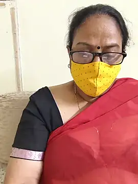 Snapshot of heera-rani chatting on 4, 6, 2026 heera-rani online show from 4, 6, 2026