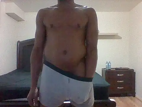 Snapshot of Dico420 chatting on 19, 12, 2025 Dico420 online show from 19, 12, 2025