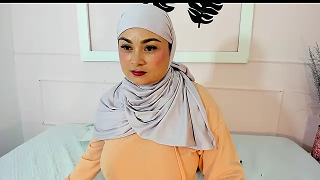 azaharaaa  online show from 23, 9, 2025